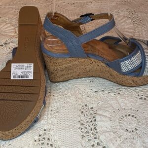 Clarks Elleri Plum Ankle Strap Cork Wedge Sandals womens sz 6 NEW.